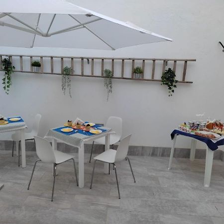 Bed and Breakfast Casa Lele Noto Esterno foto