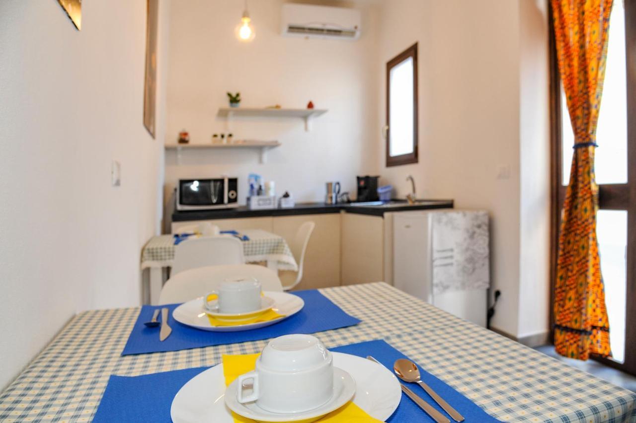 Bed and Breakfast Casa Lele Noto Esterno foto