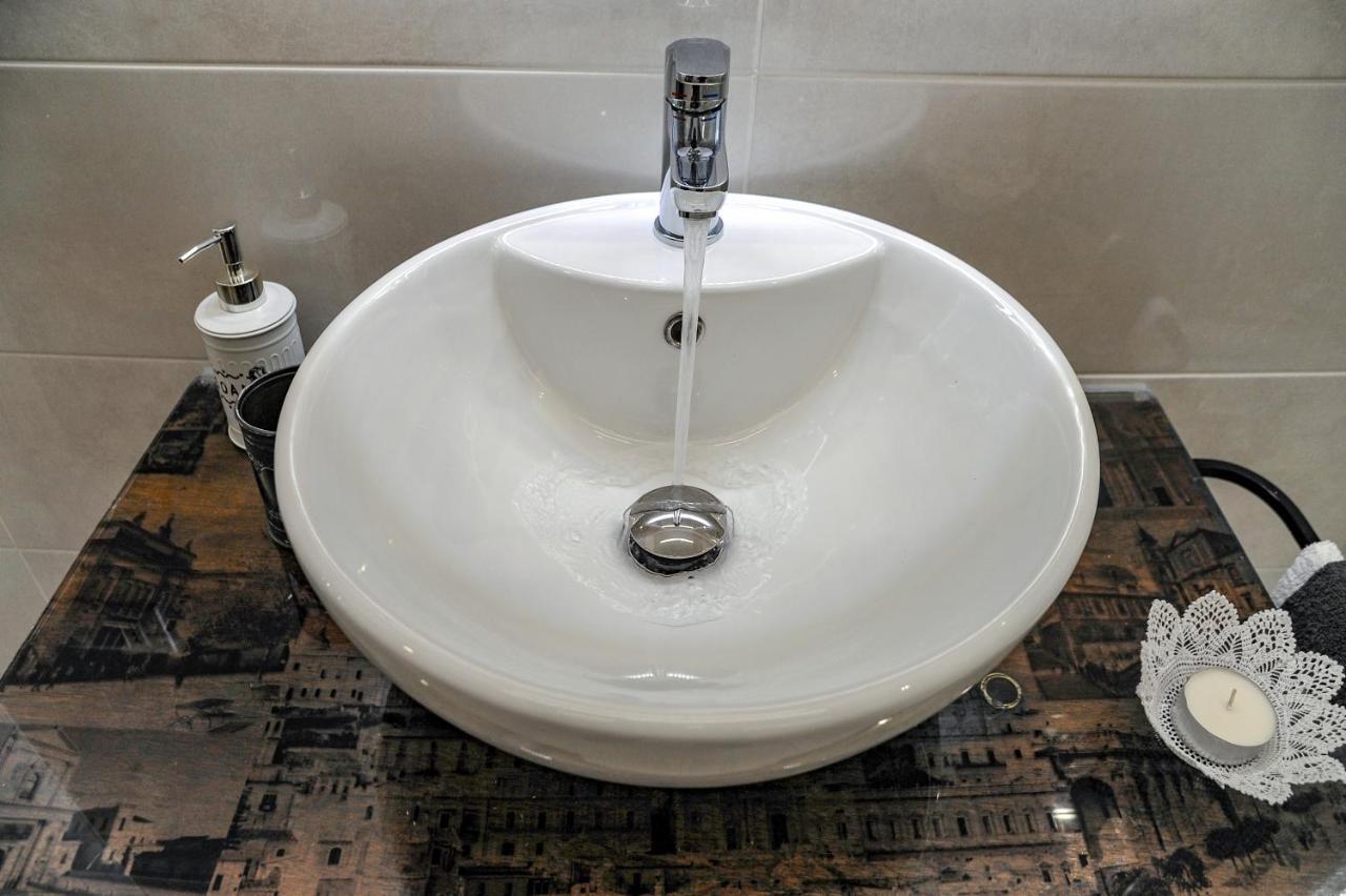 Bed and Breakfast Casa Lele Noto Esterno foto